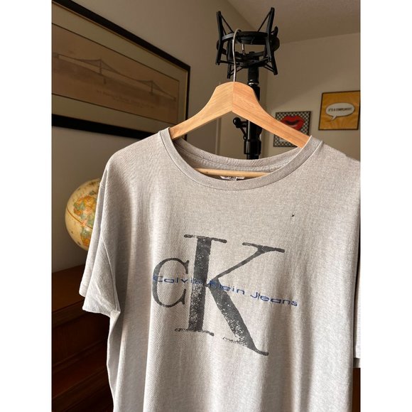 CALVIN KLEIN JEANS VINTAGE SINGLE STITCH GREY T SHIRT SIZE MEDIUM 90S Y2K HYPE - Picture 1 of 7
